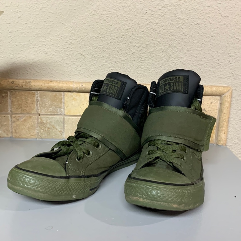 Green Converse